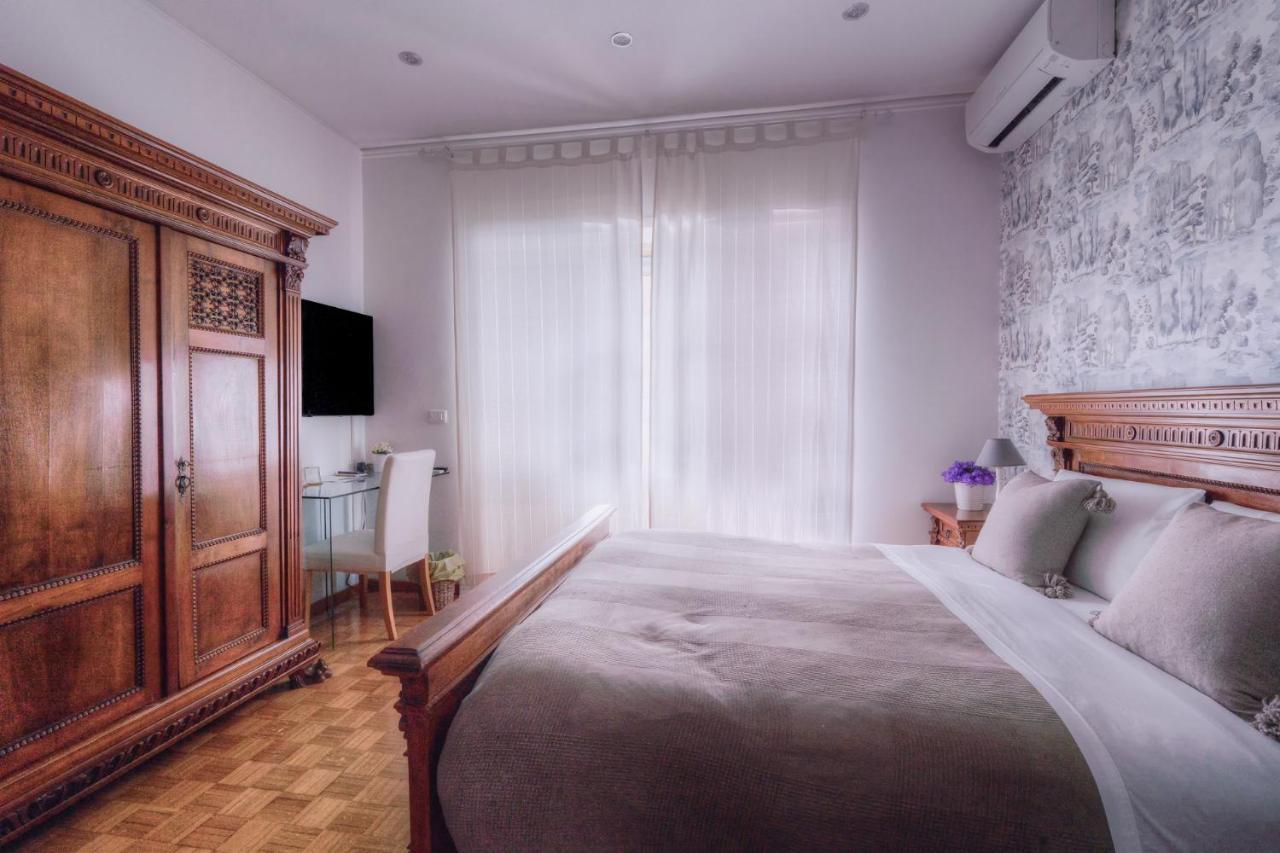 La Casa Sul Mare Bed and Breakfast Civitavecchia Exteriör bild